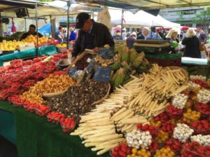 17 Best Markets in Paris for Food, Antiques and Bric-à-Brac