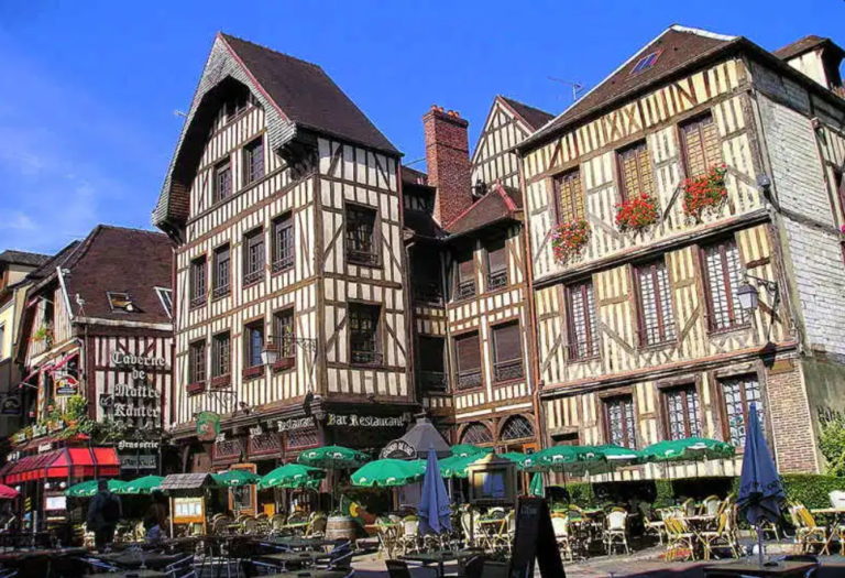 places to visit near troyes france