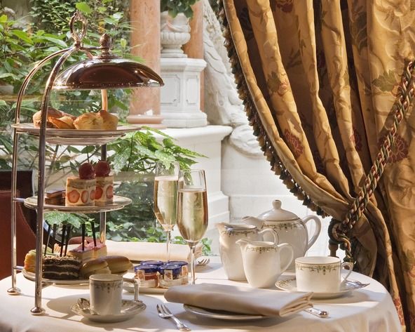 Afternoon Tea in Paris – Putting on the Ritz – Paris Plus Plus